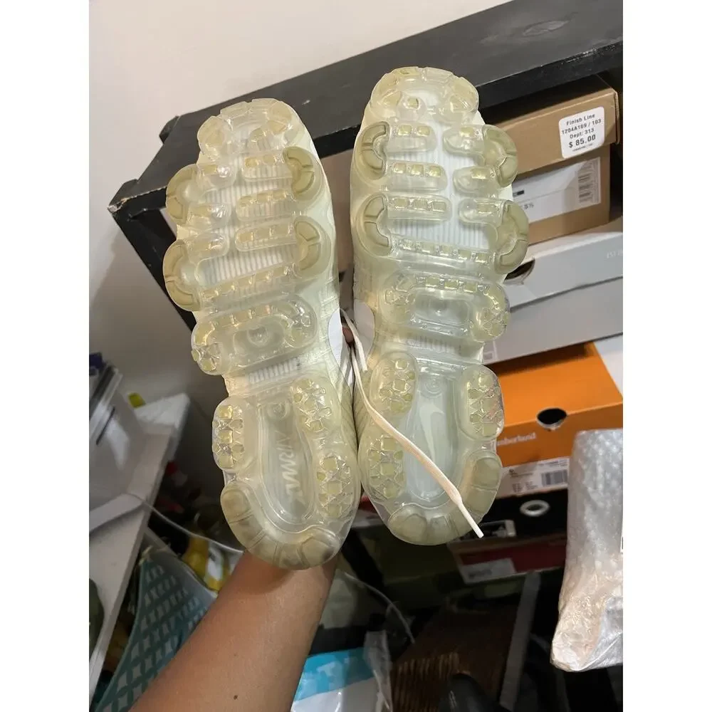 Size 8.5- Nike Air VaporMax Flyknit White Sail Running Sneakers 849558-100